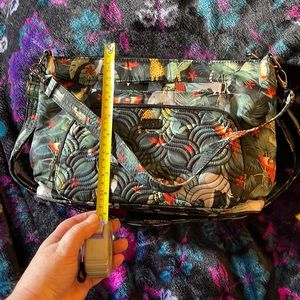 EUC Lug Samba XL in Wildlife Black